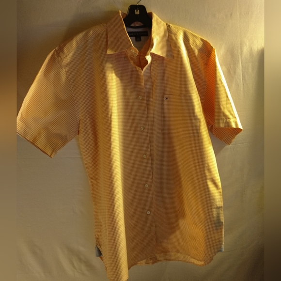 Tommy hilfiger shirt - Picture 4 of 8